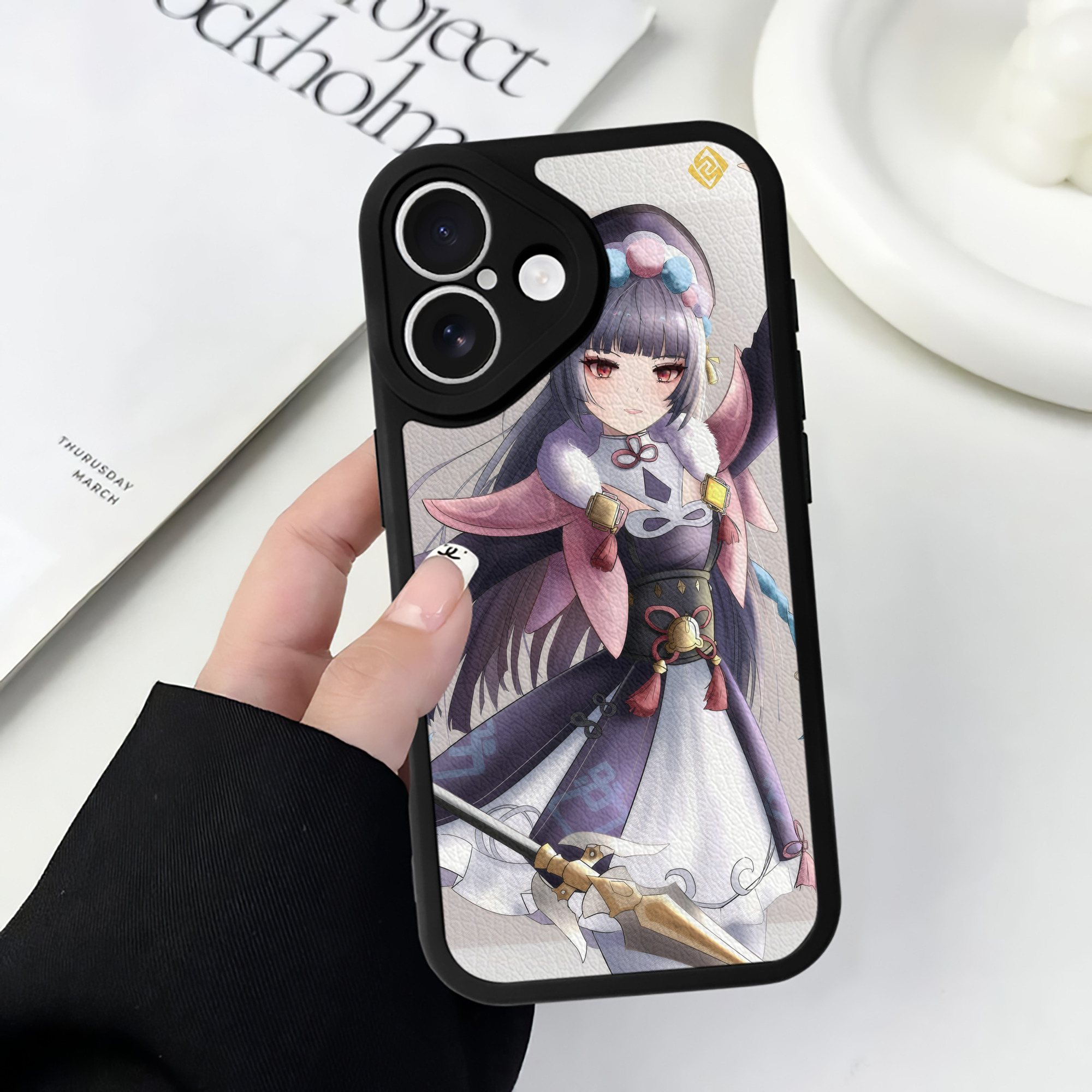 げんし神 genshin 【iPhone 16シリーズ対応】シリコンスマホケース（レザー調） 材質：シリコン